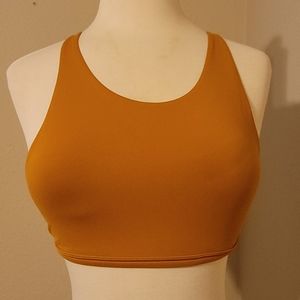 Lululemon Criss-cross straps sports bra size 6